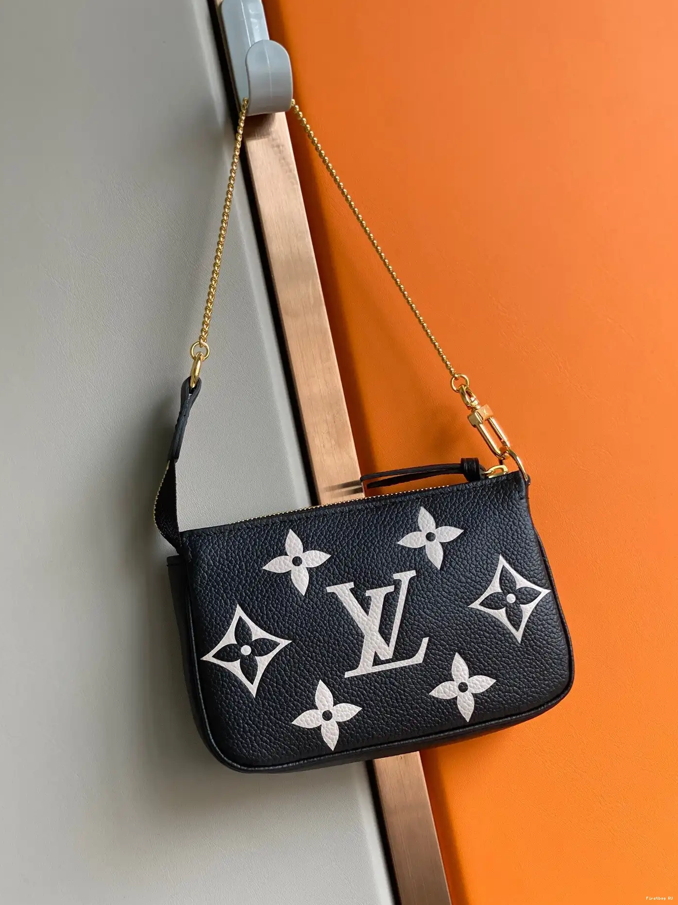 Firstbags ru review VUITTON POCHETTE LOUIS ACCESSOIRES MINI 0628